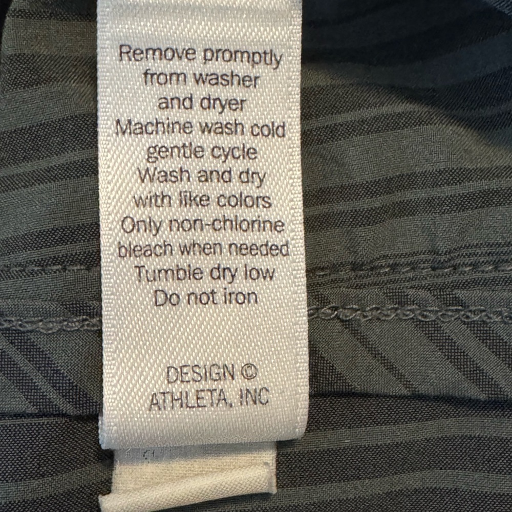 ATHLETA Women’s Sway Olive Green Striped Running Shorts, Medium - Picture 8 of 8